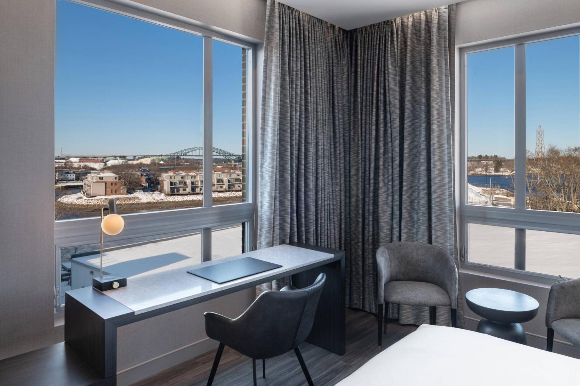 Ac Hotel By Marriott Portsmouth Downtown/Waterfront Exterior foto